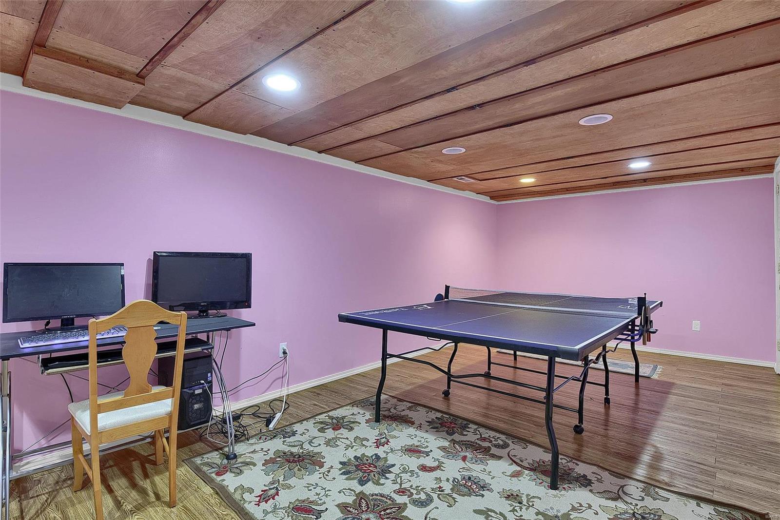 9860 MacKenzie Road St. Louis, MO 63123 - Photo 20 of 27