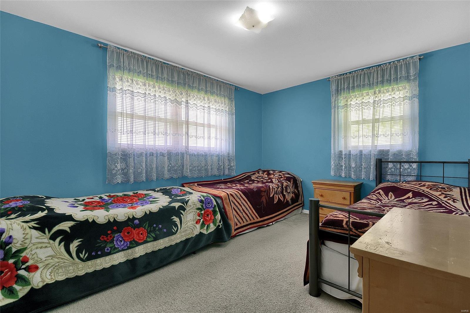 9860 MacKenzie Road St. Louis, MO 63123 - Photo 6 of 27