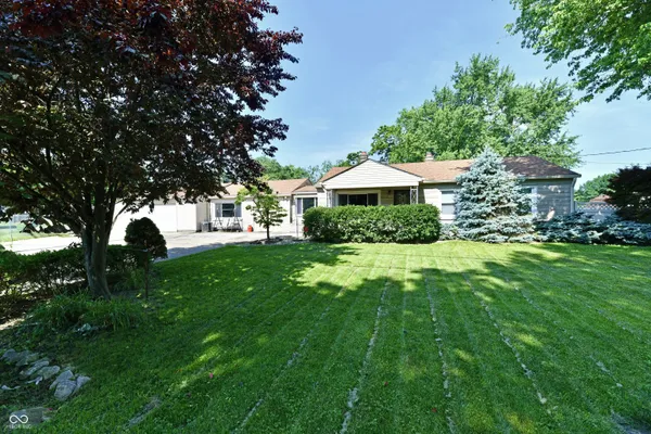 $250,000 | 4020 South Lynhurst Drive, Indianapolis, IN 46221