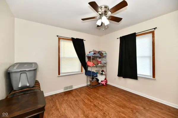 $250,000 | 4020 South Lynhurst Drive, Indianapolis, IN 46221