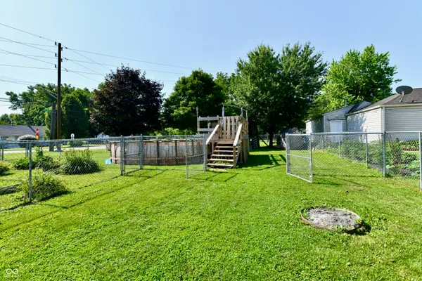 $250,000 | 4020 South Lynhurst Drive, Indianapolis, IN 46221