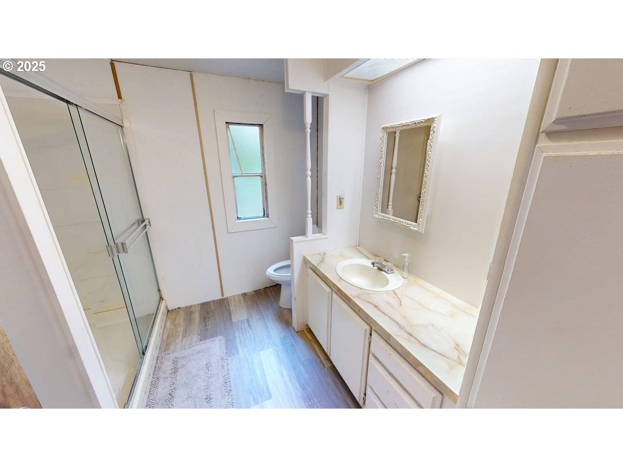 95607 Jerry's Flat Road Gold Beach, OR 97444 - Photo 15 of 36 Owner's Suite Bathroom