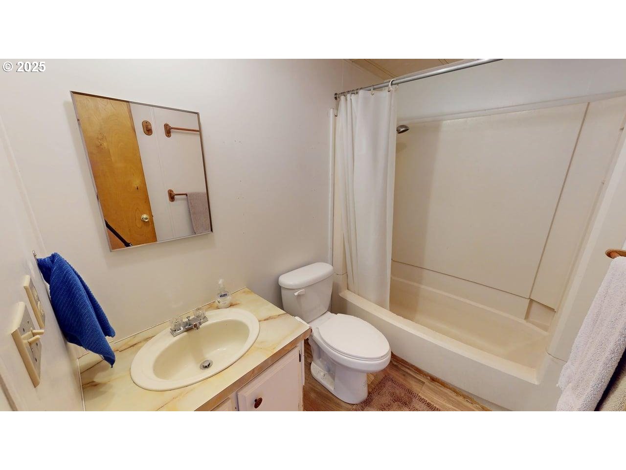 95607 Jerry's Flat Road Gold Beach, OR 97444 - Photo 17 of 36 Bathroom