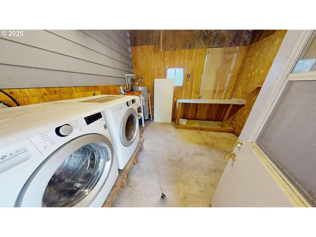 $305,000 | 95607 Jerry's Flat Road, Gold Beach, OR 97444