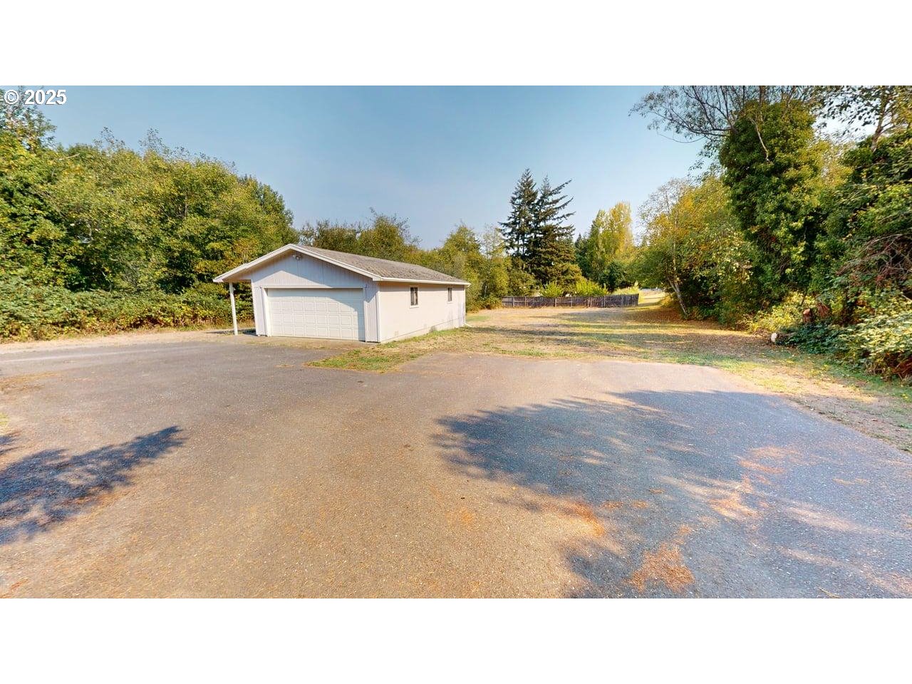 95607 Jerry's Flat Road Gold Beach, OR 97444 - Photo 22 of 36 Garage