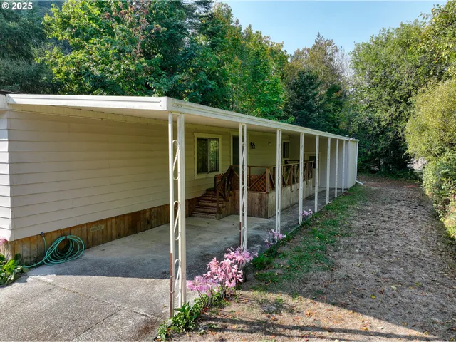 $305,000 | 95607 Jerry's Flat Road, Gold Beach, OR 97444