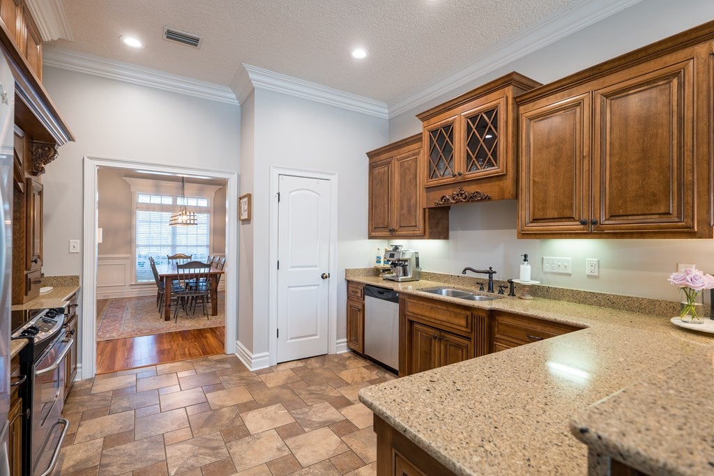 4942 Summit Ridge Road Valdosta, GA 31602 - Photo 10 of 59 Gallery Image 10