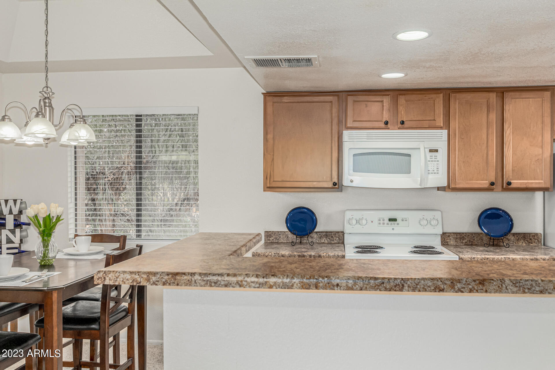 1125 East Broadway Road, Unit 227 Tempe, AZ 85282 - Photo 11 of 32 0009-09 - Broadway 1125