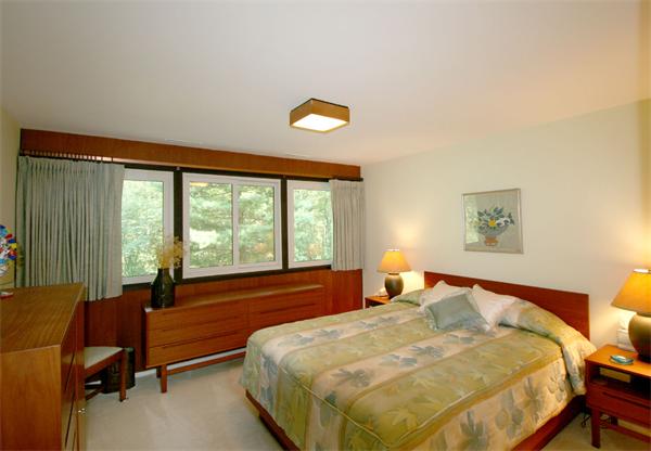16 Brewster Road Wayland, MA 01778 - Photo 15 of 24 Gallery Image 15