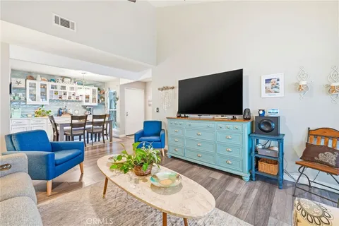 $799,000 | 215 Wichita Avenue, Unit 409, Huntington Beach, CA 92648