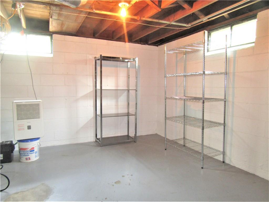 6402 Maple Drive Indianapolis, IN 46220 - Photo 32 of 38