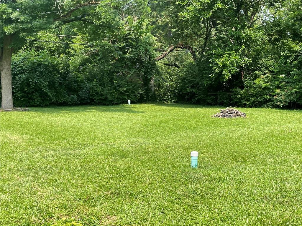 6402 Maple Drive Indianapolis, IN 46220 - Photo 36 of 38