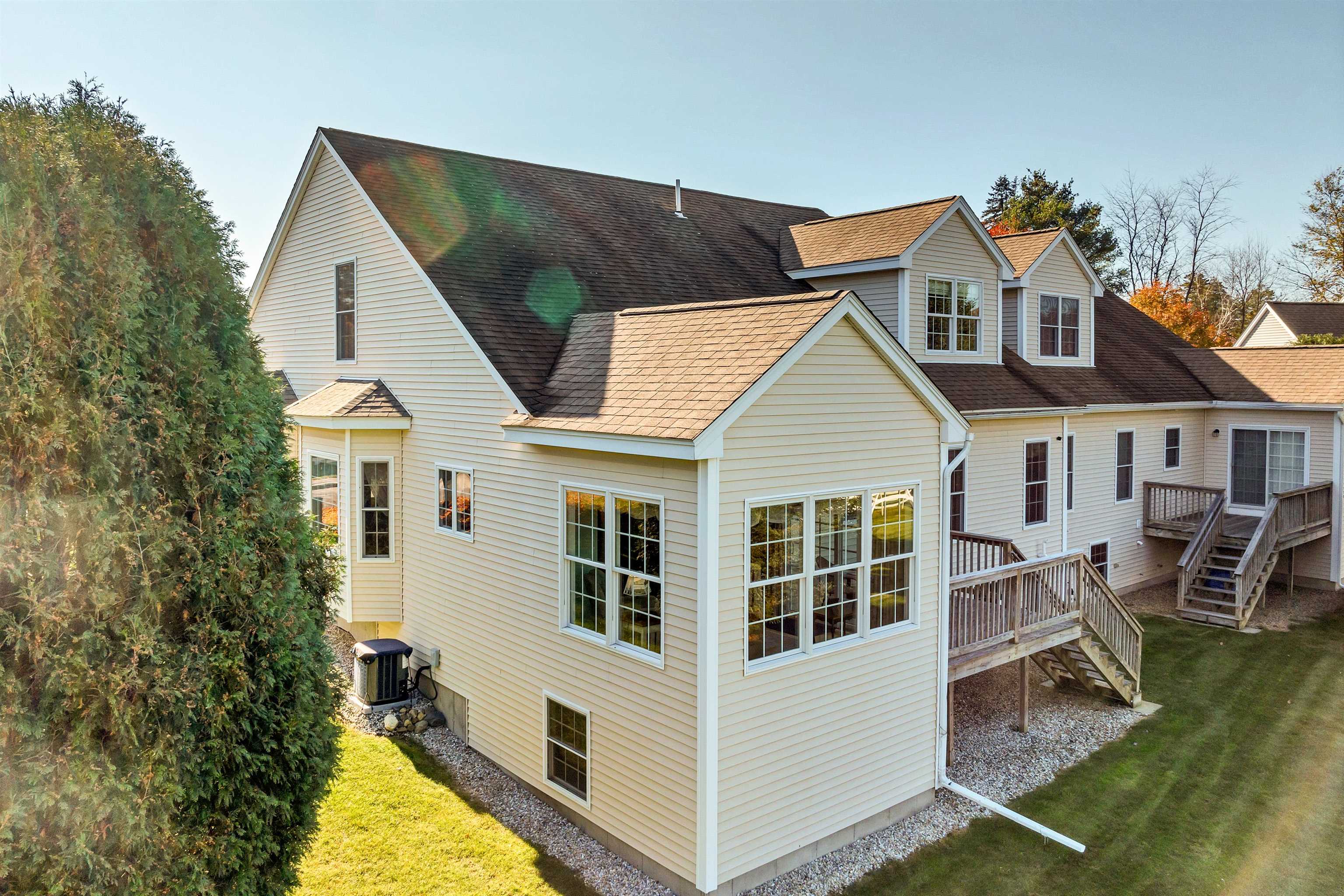 20 Leddy Drive Epping, NH 03042 - Photo 2 of 41