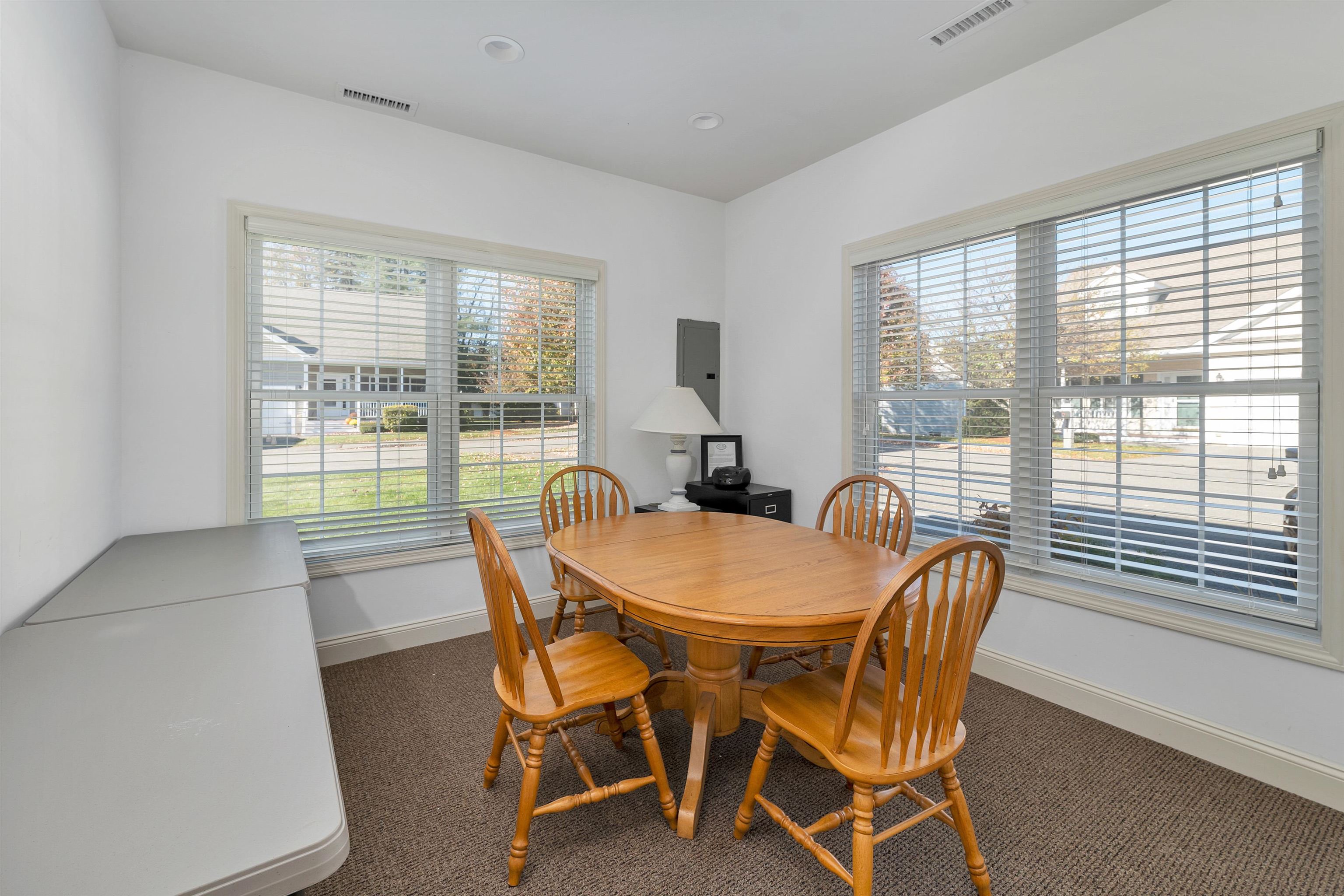 20 Leddy Drive Epping, NH 03042 - Photo 33 of 41