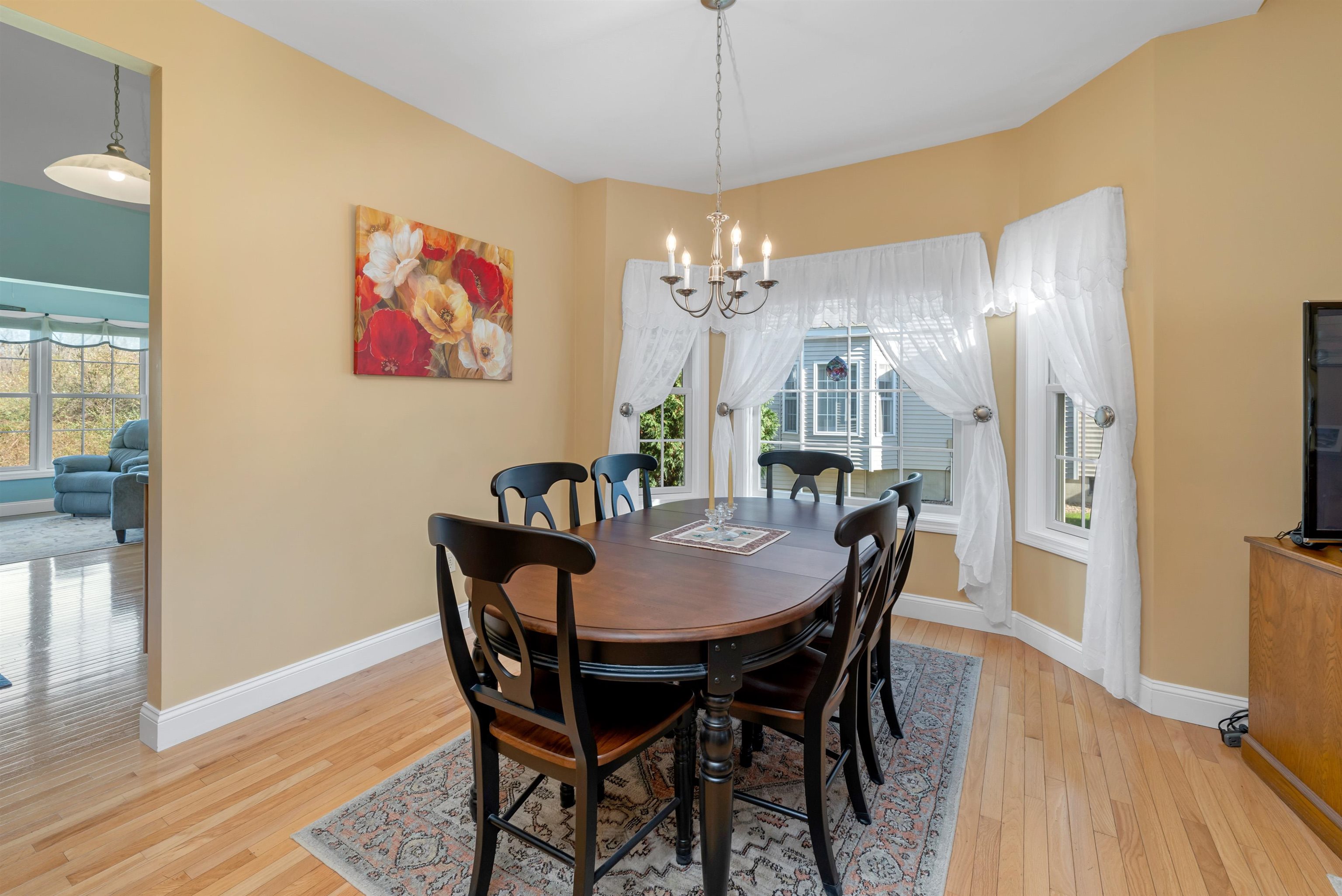 20 Leddy Drive Epping, NH 03042 - Photo 4 of 41