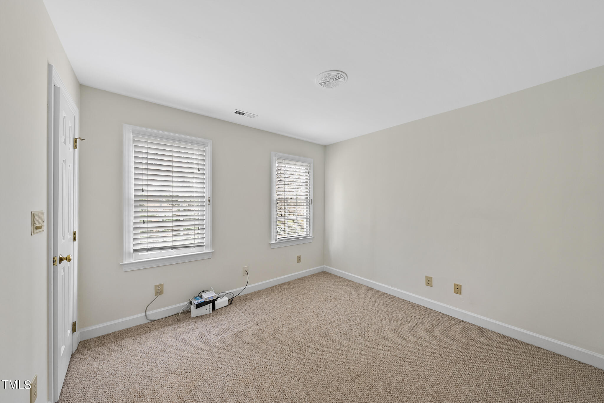 7412 Spyglass Way Raleigh, NC 27615 - Photo 37 of 52 DSC07634