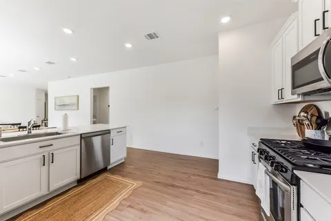 $289,999 | 3003 Marble Rise Trail, Kingwood, TX 77365