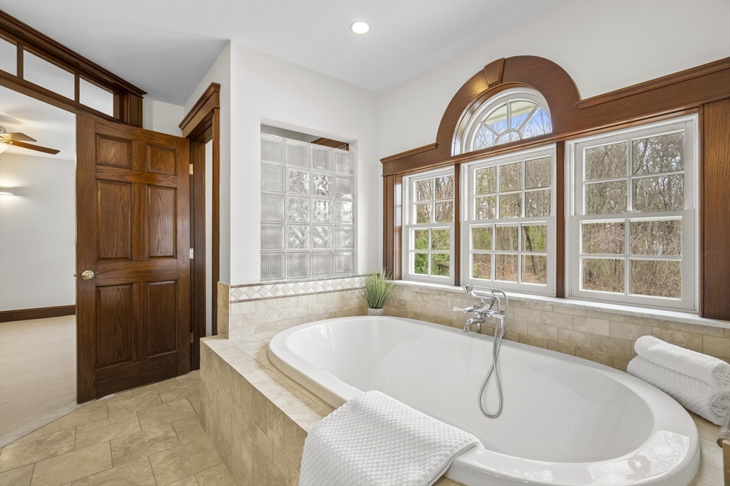 215 John Mowry Road Smithfield, RI 02917 - Photo 27 of 42 Gallery Image 27