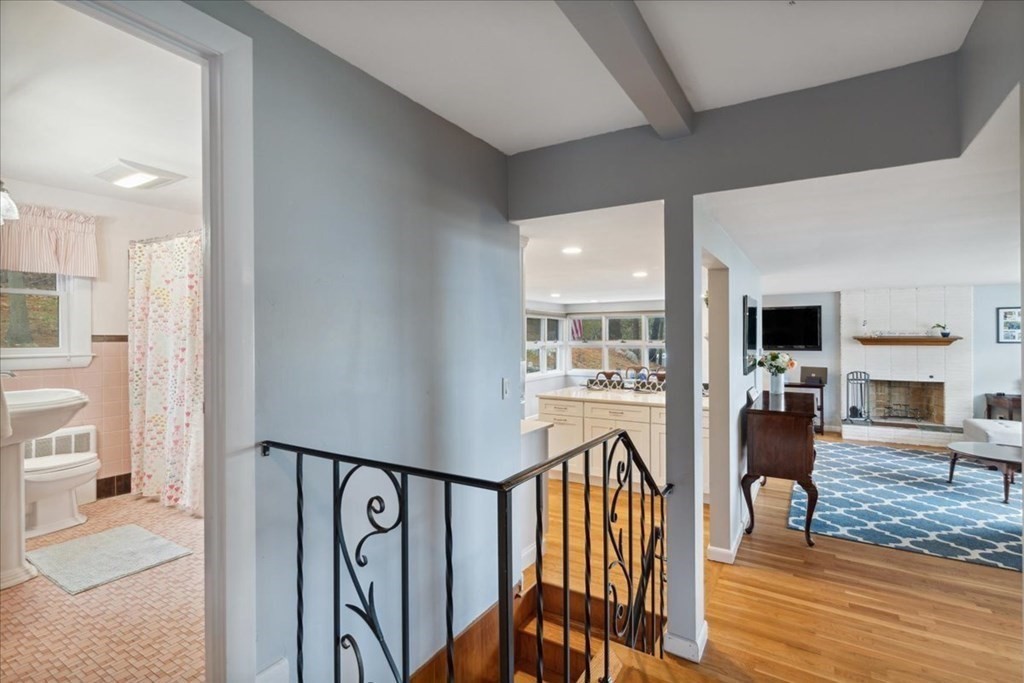 126 Standish Road Lynn, MA 01904 - Photo 24 of 42 Gallery Image 24
