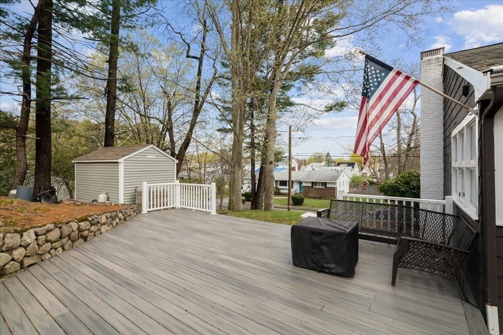 126 Standish Road Lynn, MA 01904 - Photo 34 of 42 Gallery Image 34