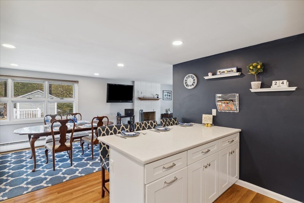 126 Standish Road Lynn, MA 01904 - Photo 8 of 42 Gallery Image 8