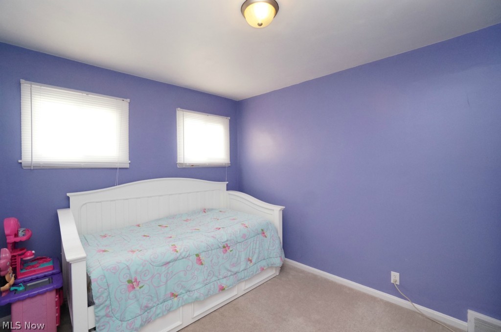 4090 Stilmore Road Cleveland, OH 44121 - Photo 14 of 25