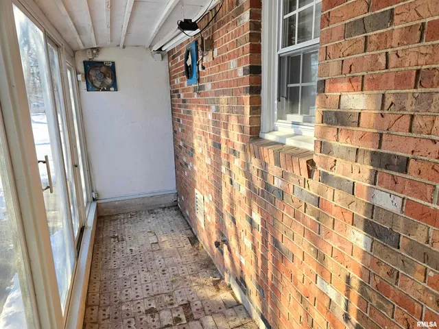 $155,900 | 405 Westhaven Drive, Centralia, IL 62801