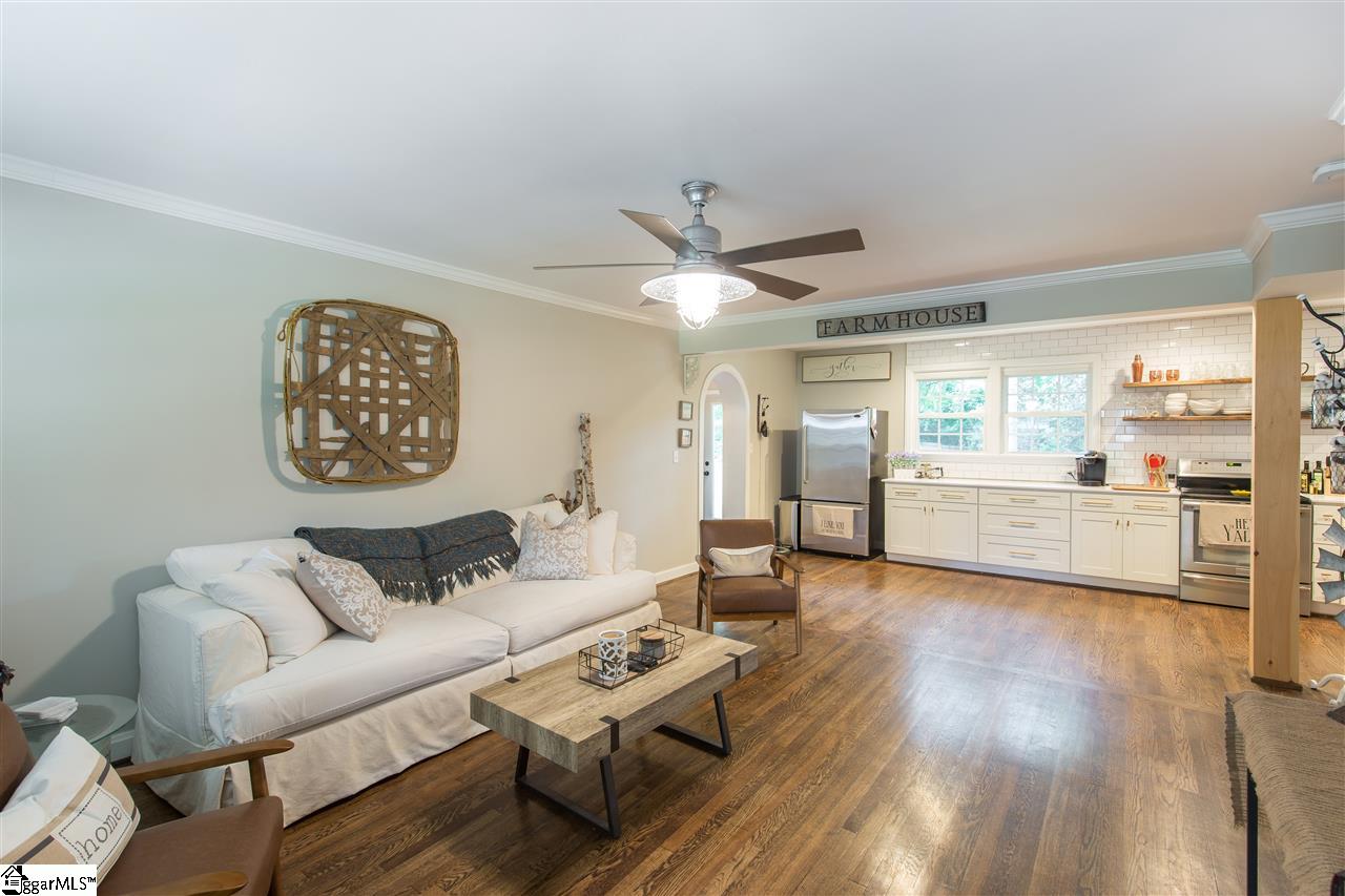 600 Rockmont Road Greenville, SC 29615 - Photo 4 of 19 Gallery Image 4