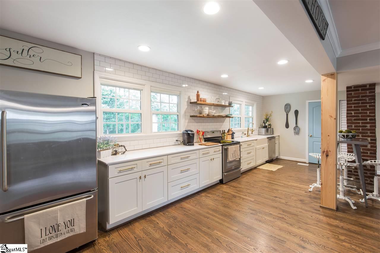600 Rockmont Road Greenville, SC 29615 - Photo 6 of 19 Gallery Image 6