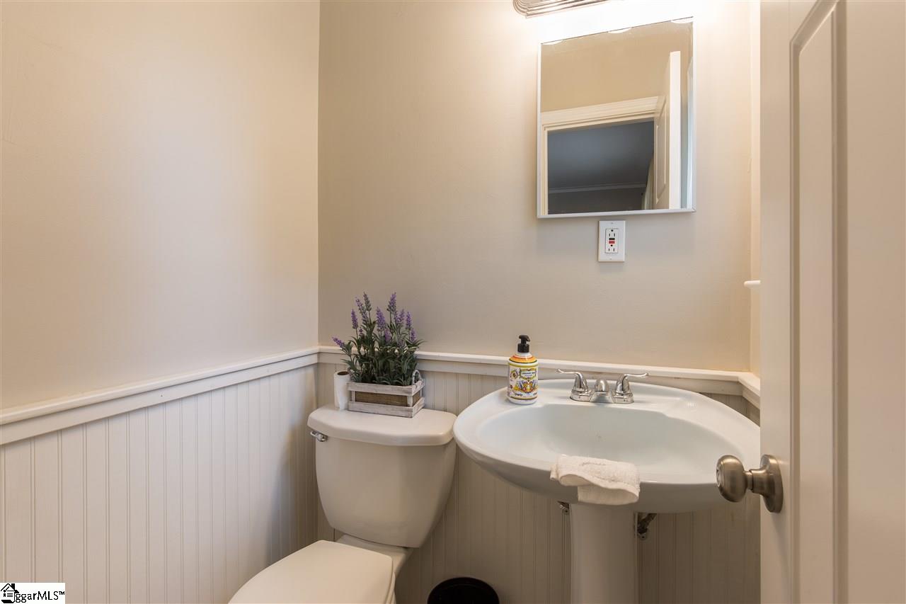 600 Rockmont Road Greenville, SC 29615 - Photo 9 of 19 Gallery Image 9