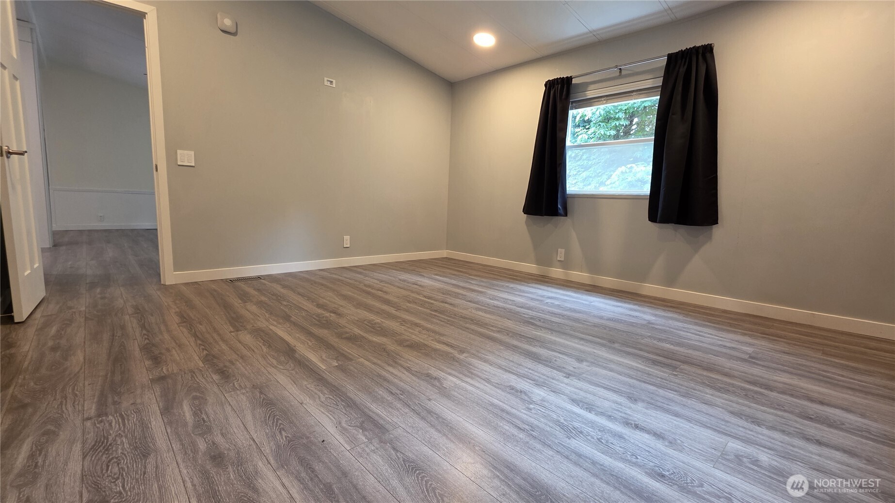 5170 Phillips Road Southeast Port Orchard, WA 98367 - Photo 17 of 39 Gallery Image 17