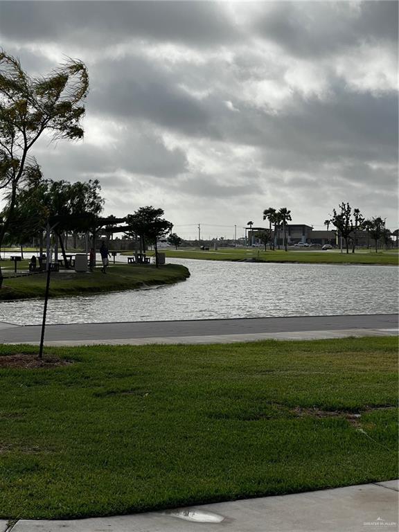 14333 Chalk Rdg Drive McAllen, TX 78504 - Photo 12 of 19