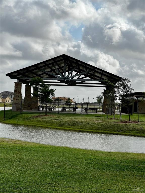 14333 Chalk Rdg Drive McAllen, TX 78504 - Photo 13 of 19