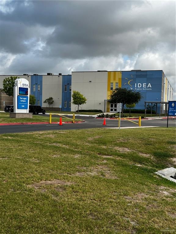 14333 Chalk Rdg Drive McAllen, TX 78504 - Photo 18 of 19