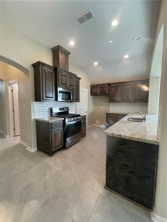 14333 Chalk Rdg Drive McAllen, TX 78504 - Photo 2 of 19