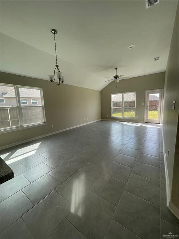 14333 Chalk Rdg Drive McAllen, TX 78504 - Photo 5 of 19