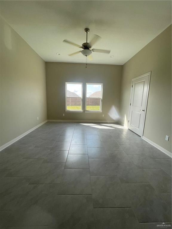 14333 Chalk Rdg Drive McAllen, TX 78504 - Photo 7 of 19