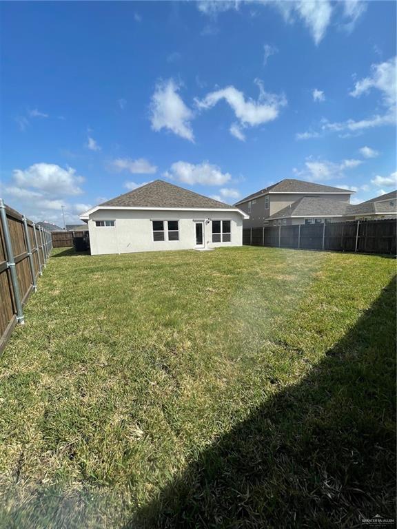 14333 Chalk Rdg Drive McAllen, TX 78504 - Photo 9 of 19