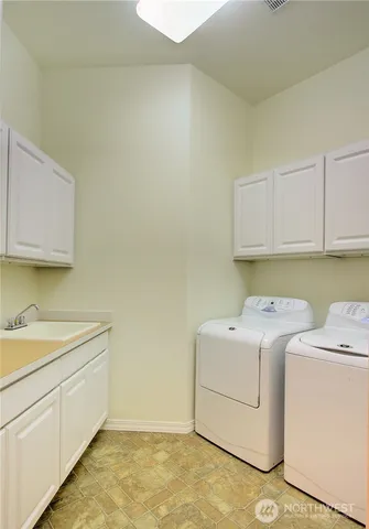 $4,500 | 12528 232nd Terrace Northeast, Redmond, WA 98053