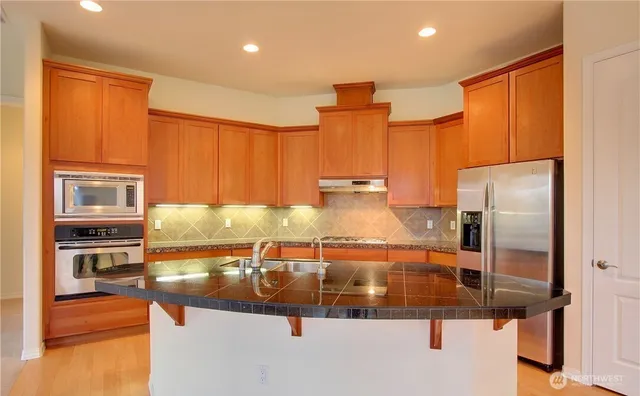 $4,500 | 12528 232nd Terrace Northeast, Redmond, WA 98053