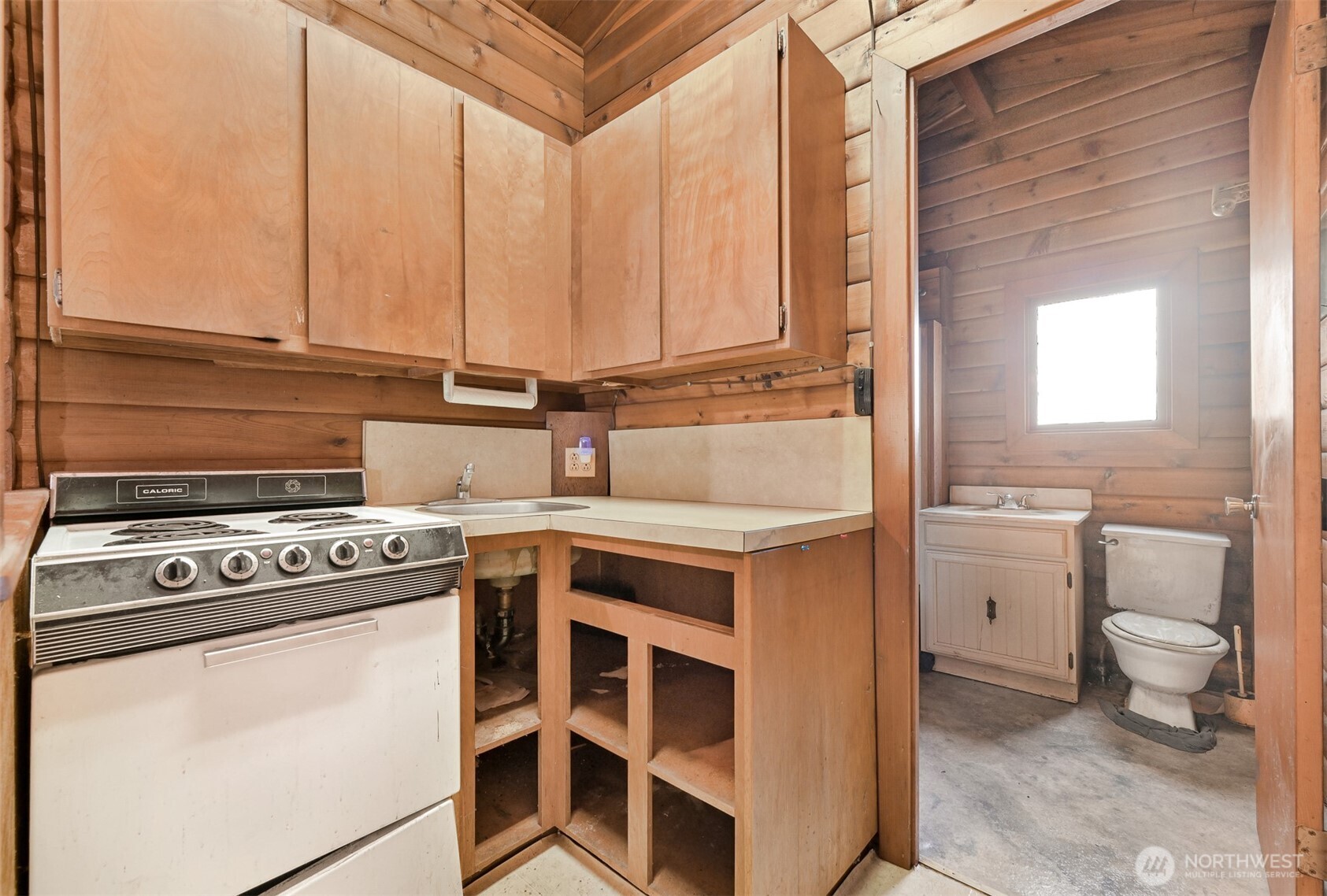 6216 Azure Way Maple Falls, WA 98266 - Photo 9 of 26 Gallery Image 9