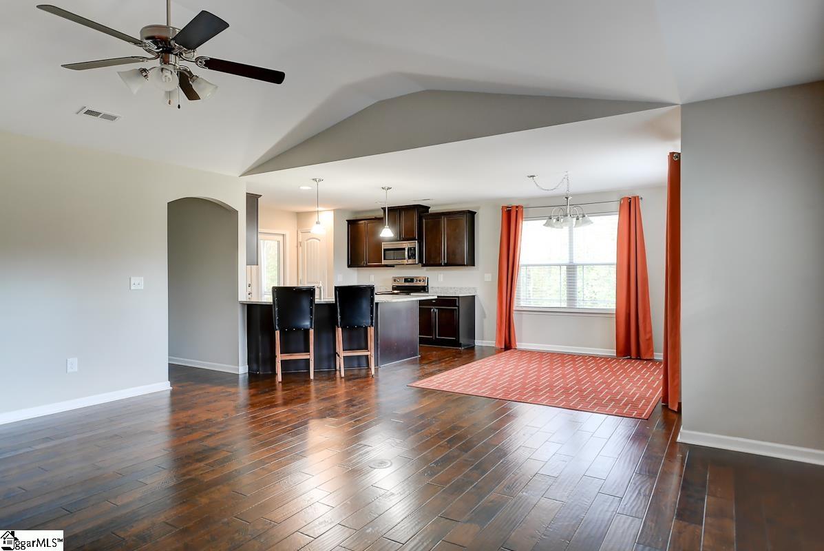 283 Goodwin Road Travelers Rest, SC 29690 - Photo 11 of 33