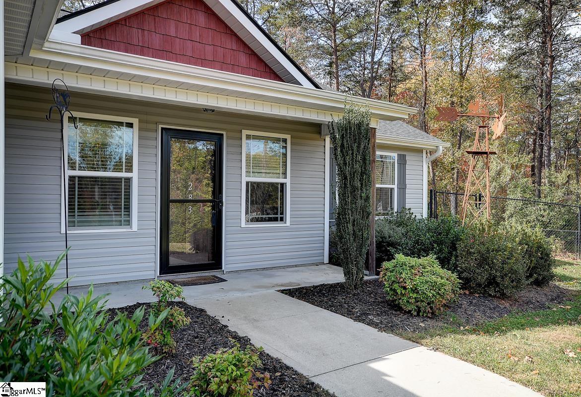 283 Goodwin Road Travelers Rest, SC 29690 - Photo 8 of 33
