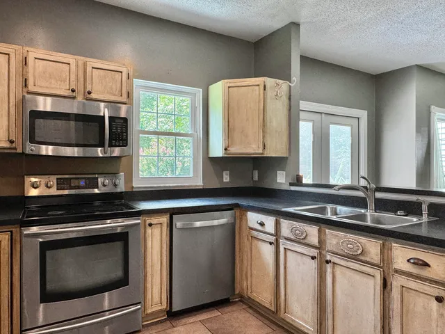 $384,500 | 115 Waddington Trace, Goose Creek, SC 29445