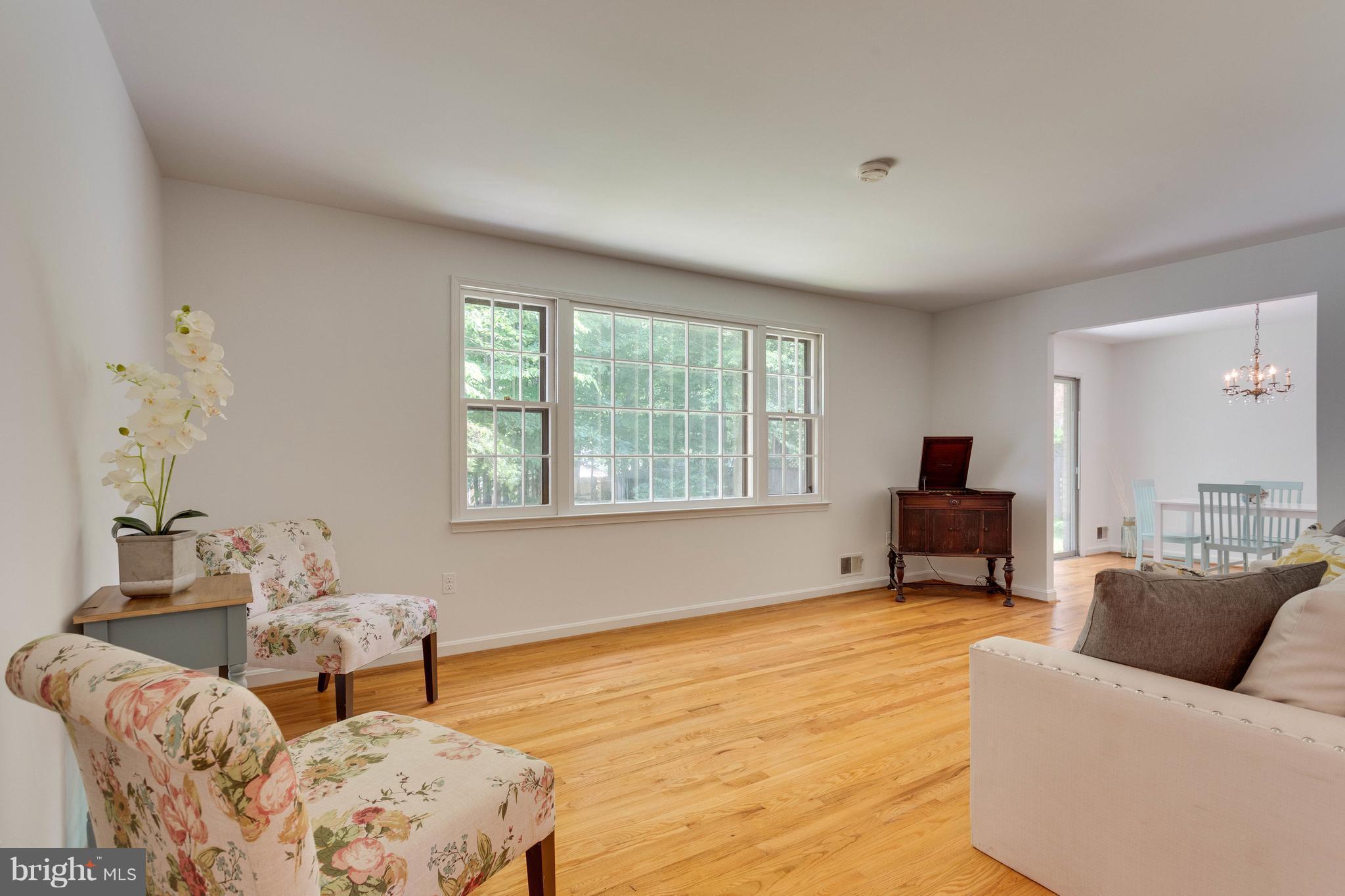 6938 Conservation Drive Springfield, VA 22153 - Photo 9 of 19 Interior (General)