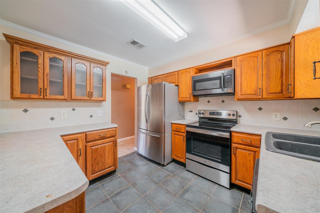10565 Jolynn Road Jacksonville, FL 32225 - Photo 12 of 31 Gallery Image 12