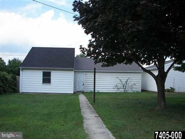 269 Princess Street Hanover, PA 17331 - Photo 3 of 6 Gallery Image 3