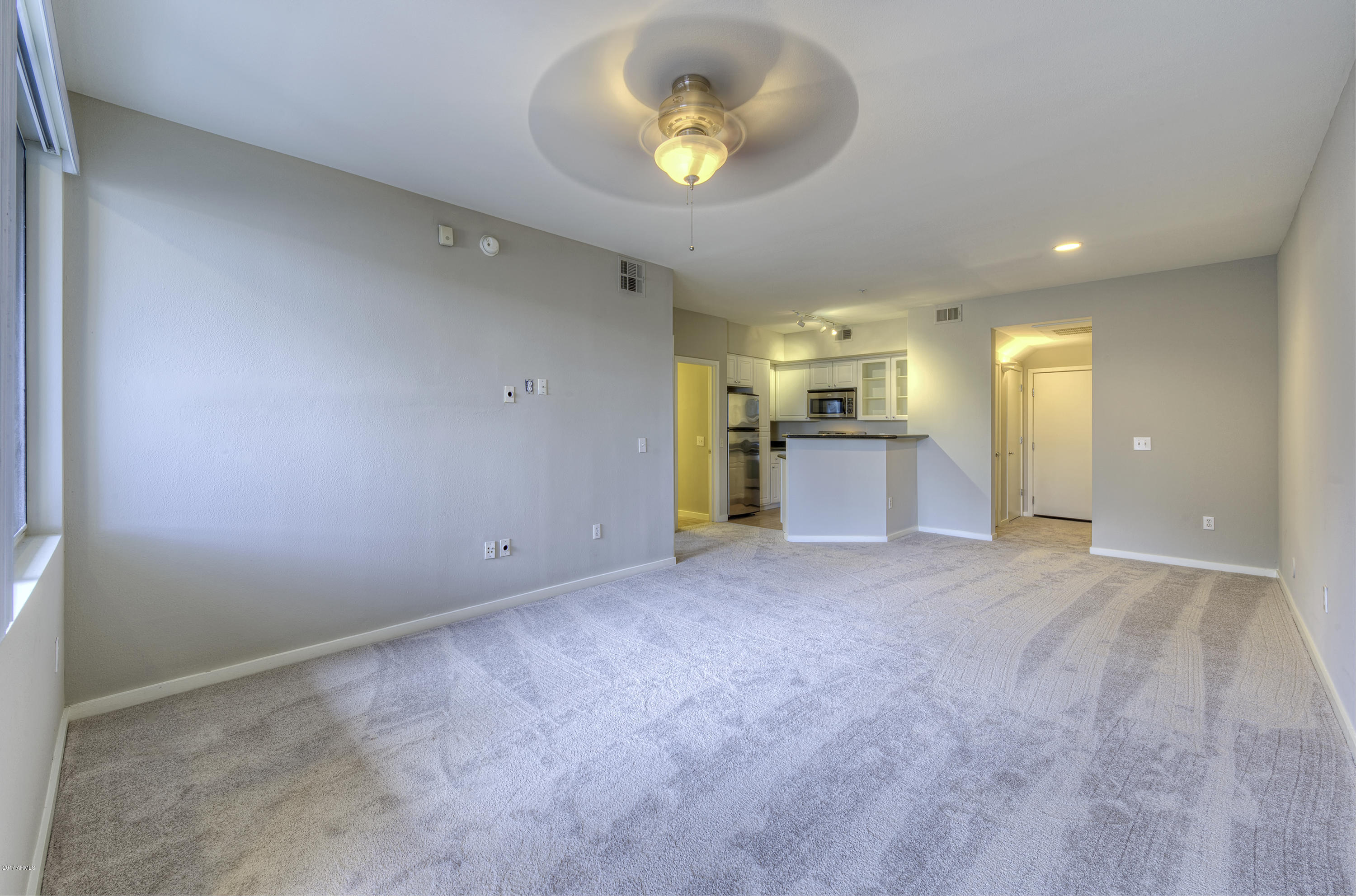 3633 North 3rd Avenue, Unit 1004 Phoenix, AZ 85013 - Photo 4 of 18 Living - Dining Room
