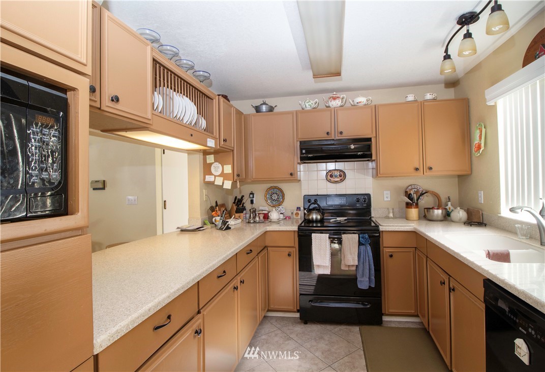 103 Ludlow Bay Road Port Ludlow, WA 98365 - Photo 6 of 17 Gallery Image 6