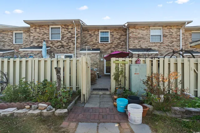 $280,000 | 210 25th Avenue South, Unit 21, Myrtle Beach, SC 29577